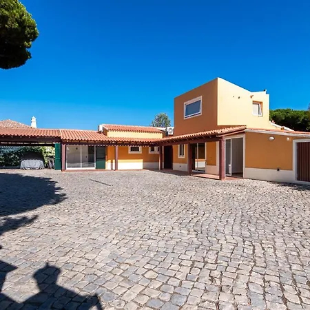 Villa Sea, Sun And Golf In Vilamoura *